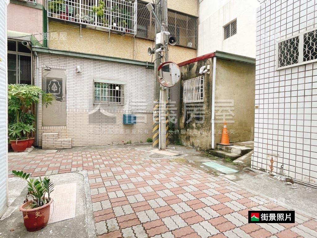 臨安路面寬約１８米▲店地房屋室內格局與周邊環境