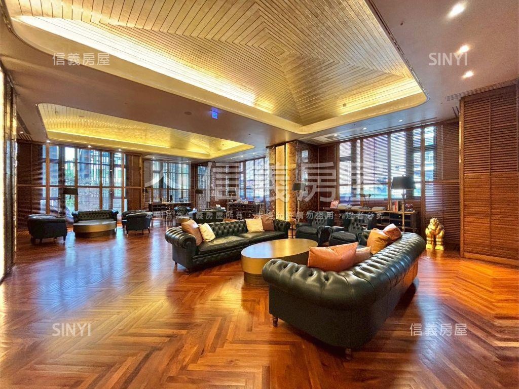 京城帝王雙車位房屋室內格局與周邊環境