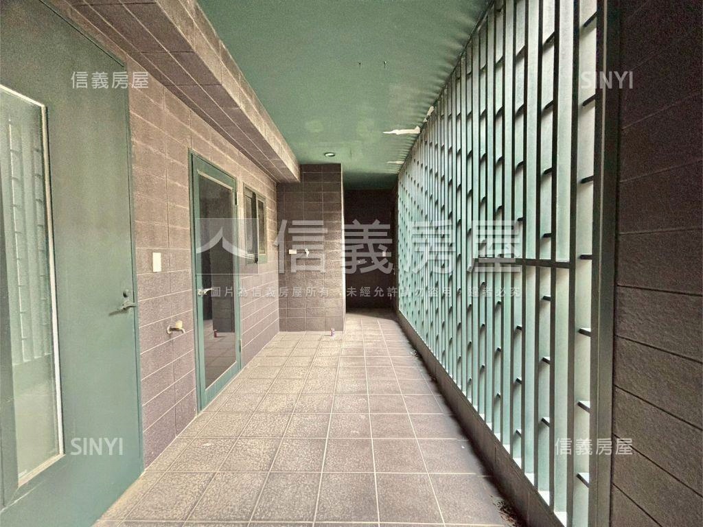 京城帝王雙車位房屋室內格局與周邊環境