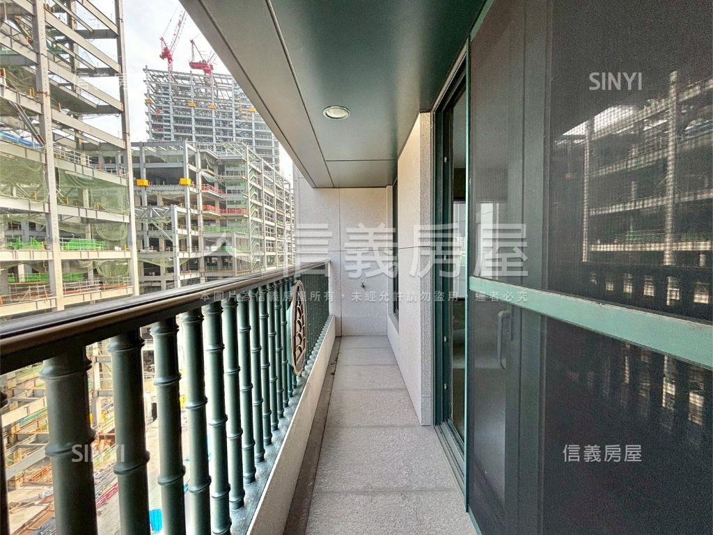 京城帝王雙車位房屋室內格局與周邊環境