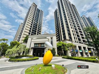 遠雄ＣＡＳＡ挑高金店面