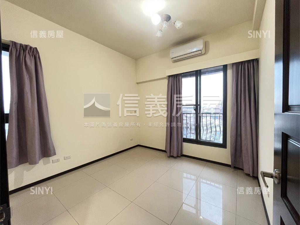 稀有！文隱大三房車位房屋室內格局與周邊環境