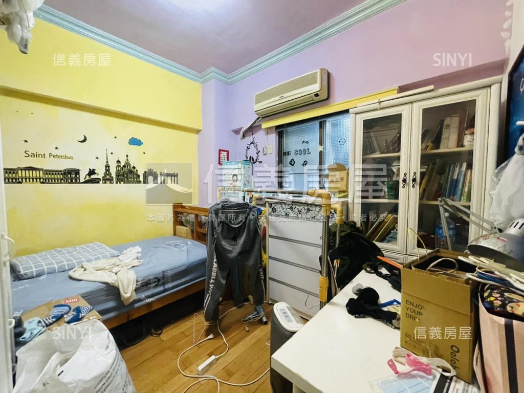 海山學府方正邊間三房房屋室內格局與周邊環境