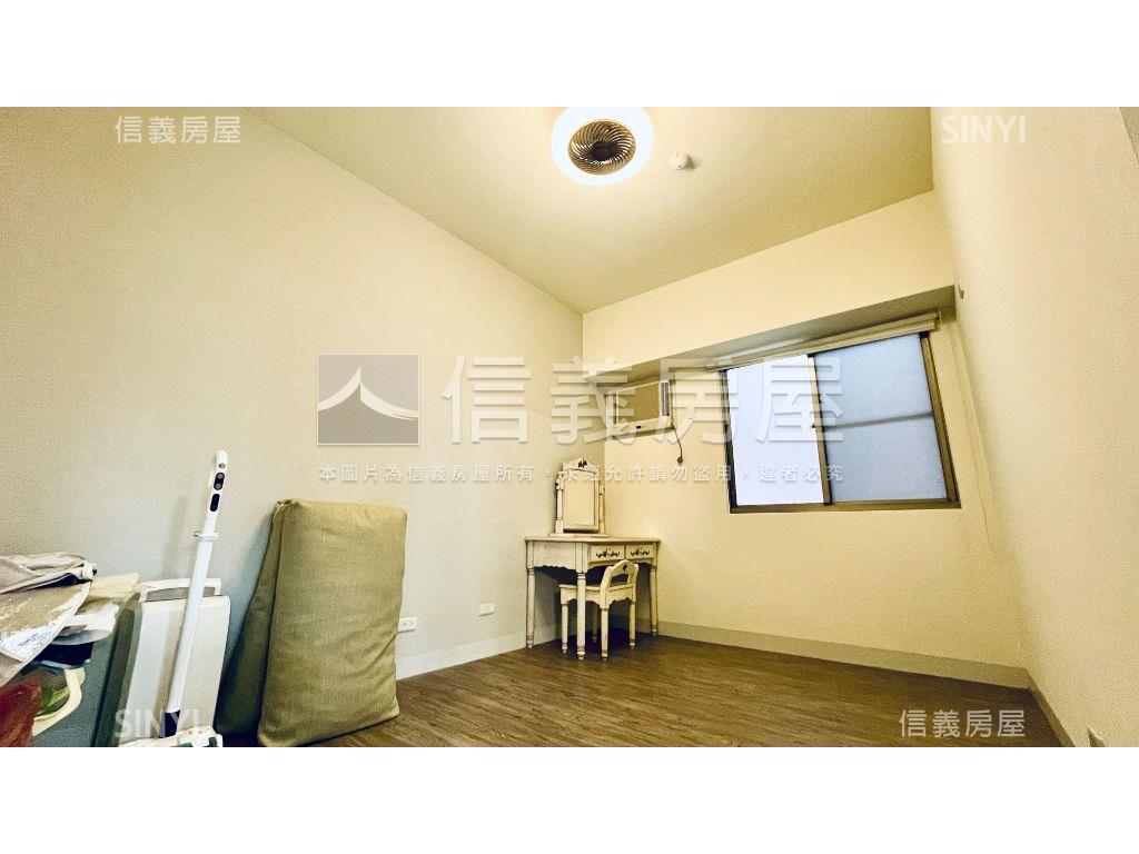 靓麗園電梯兩房車位房屋室內格局與周邊環境