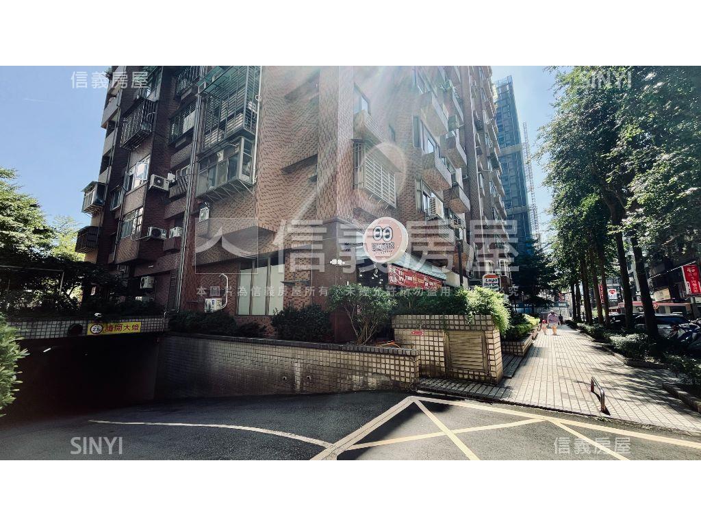 靓麗園電梯兩房車位房屋室內格局與周邊環境