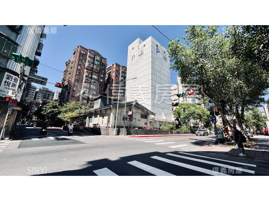 靓麗園電梯兩房車位房屋室內格局與周邊環境