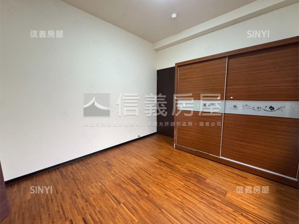 琴朗晴朗，三房暖陽房屋室內格局與周邊環境