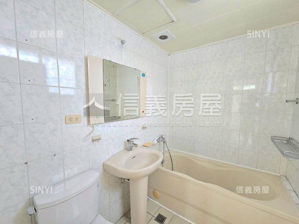 三面採光｜典雅｜大３房房屋室內格局與周邊環境