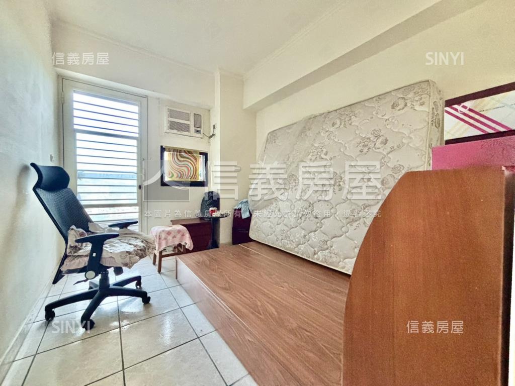 鳥語花香●日月光舒適四房房屋室內格局與周邊環境