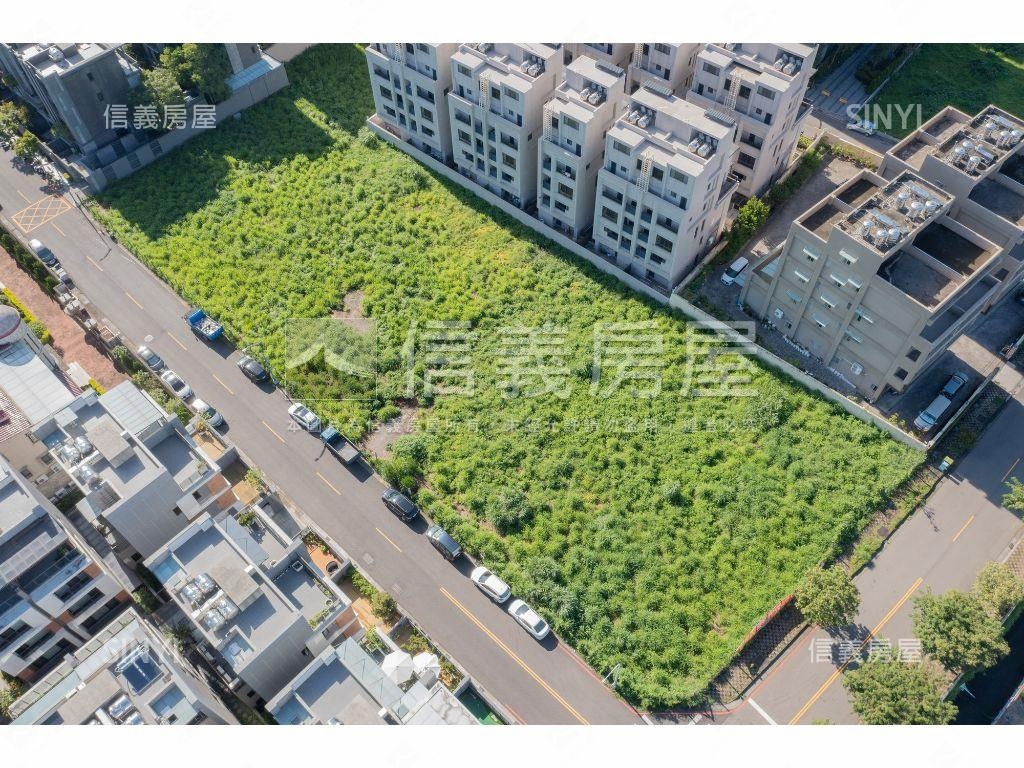 北屯面河岸大面寬黃金角地房屋室內格局與周邊環境