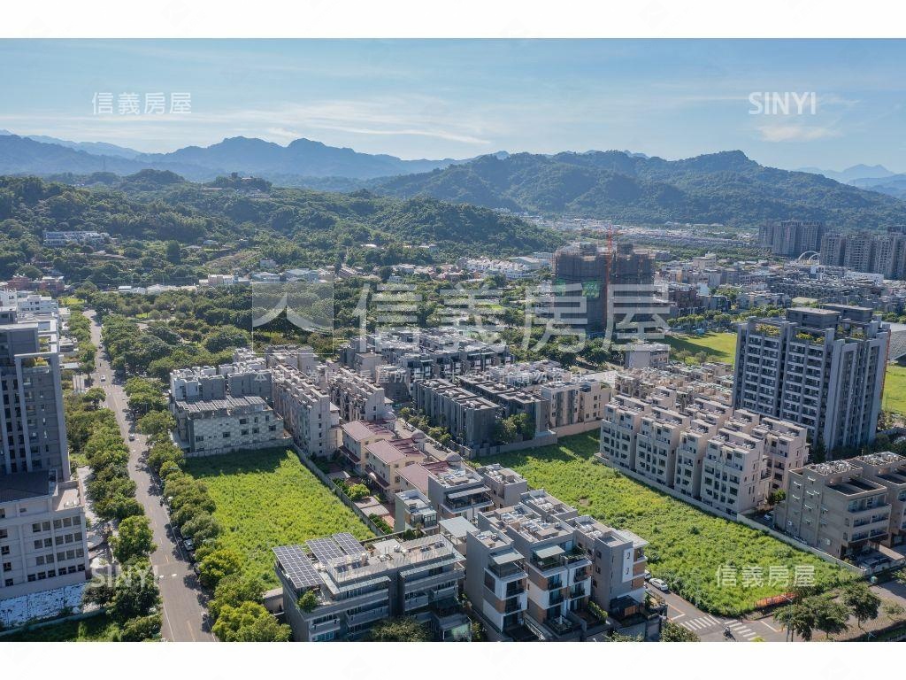 北屯面河岸大面寬黃金角地房屋室內格局與周邊環境