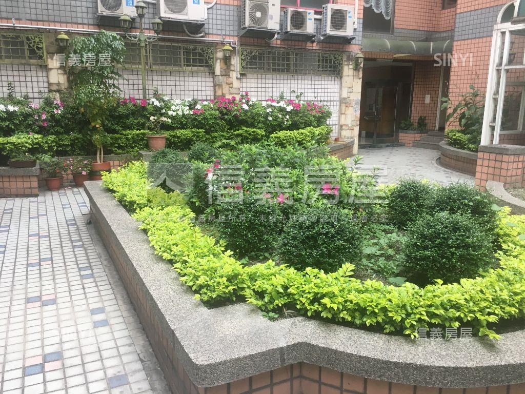 五街５０好３房附車位房屋室內格局與周邊環境