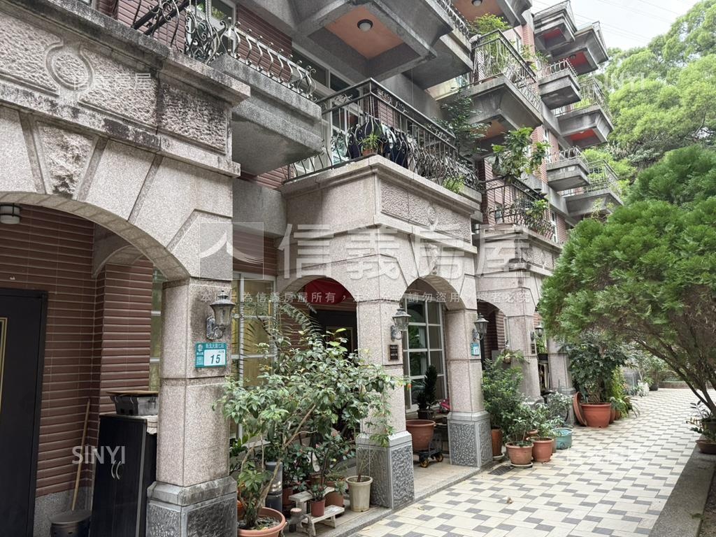 新莊園稀有釋出房屋室內格局與周邊環境