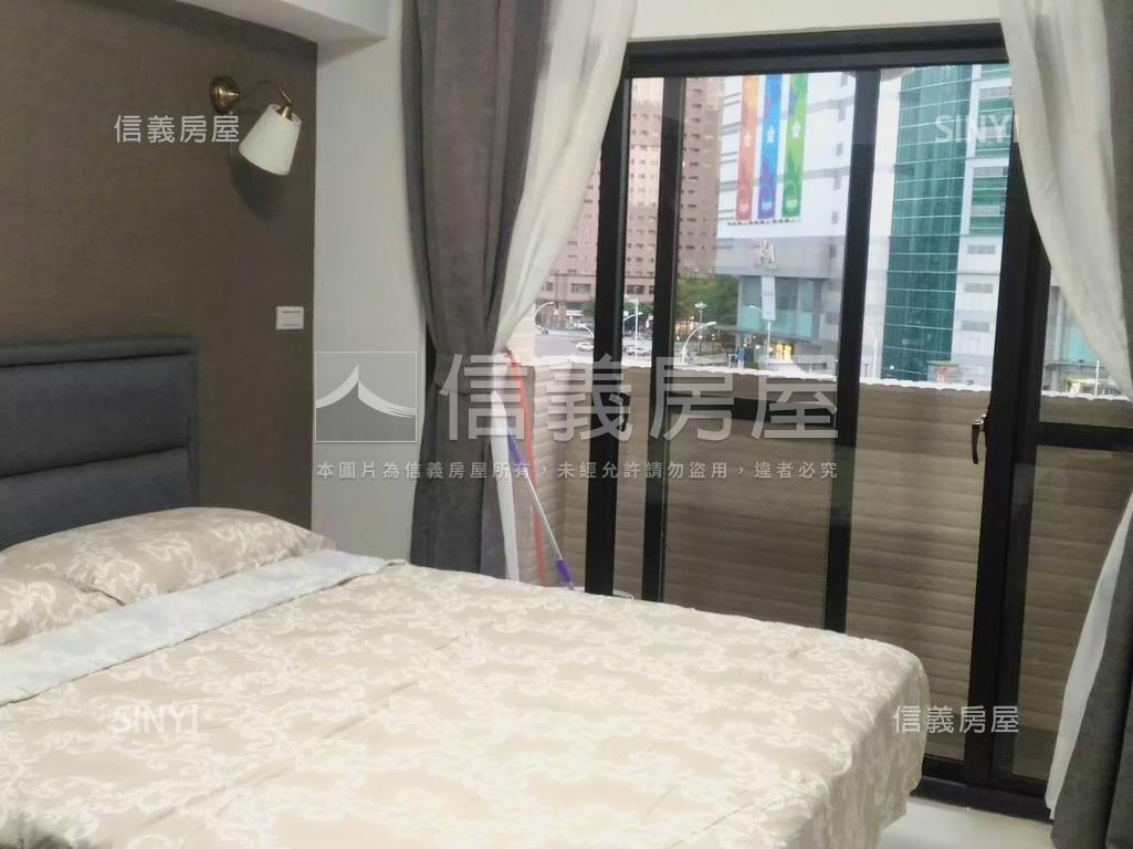 商五用地三多捷運旁美兩房房屋室內格局與周邊環境