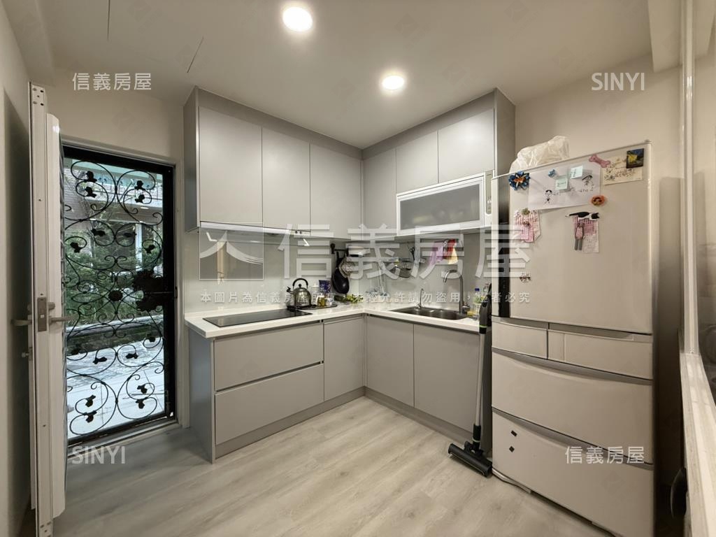 凡賽斯美裝潢透天房屋室內格局與周邊環境
