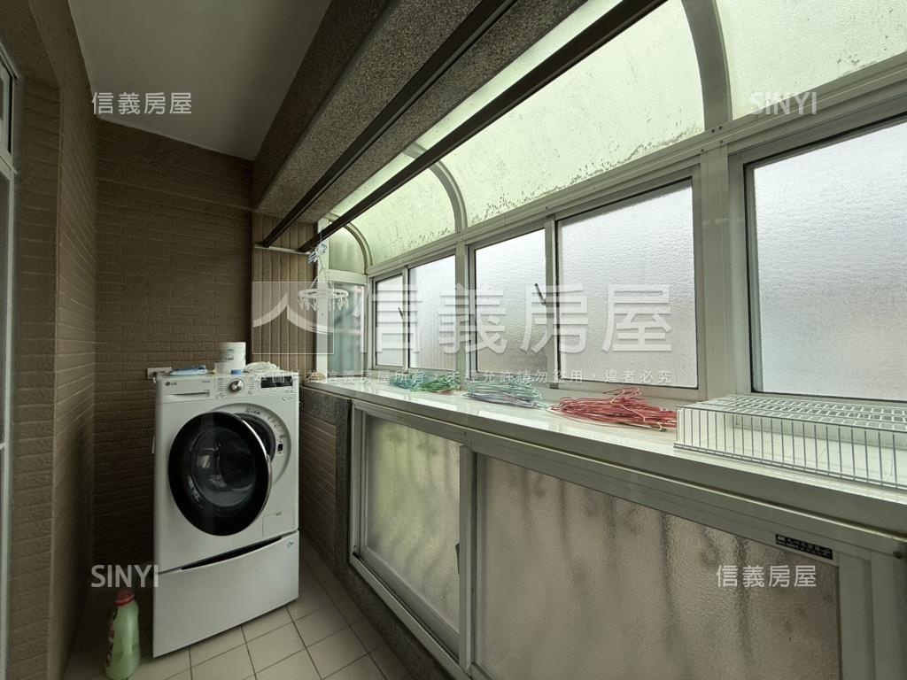 凡賽斯美裝潢透天房屋室內格局與周邊環境