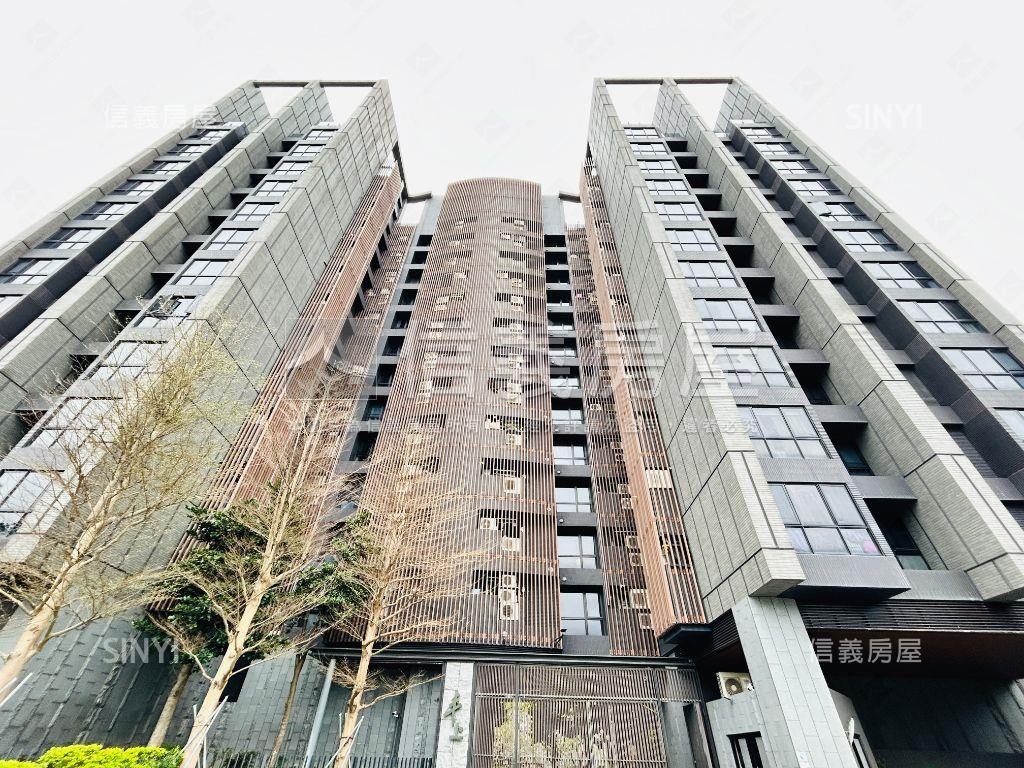 Ｗ丰上稀有釋出兩房車位房屋室內格局與周邊環境