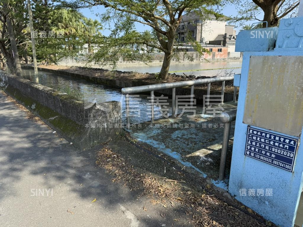 羅東仁愛雙面路３．６分地房屋室內格局與周邊環境