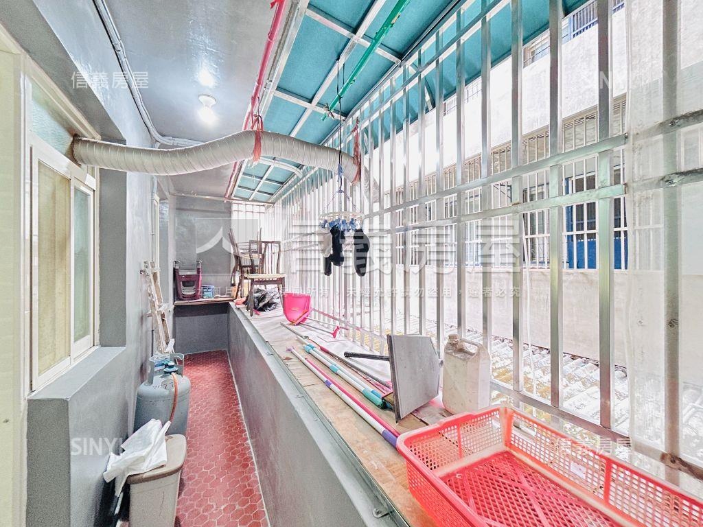 德華街公寓房屋室內格局與周邊環境