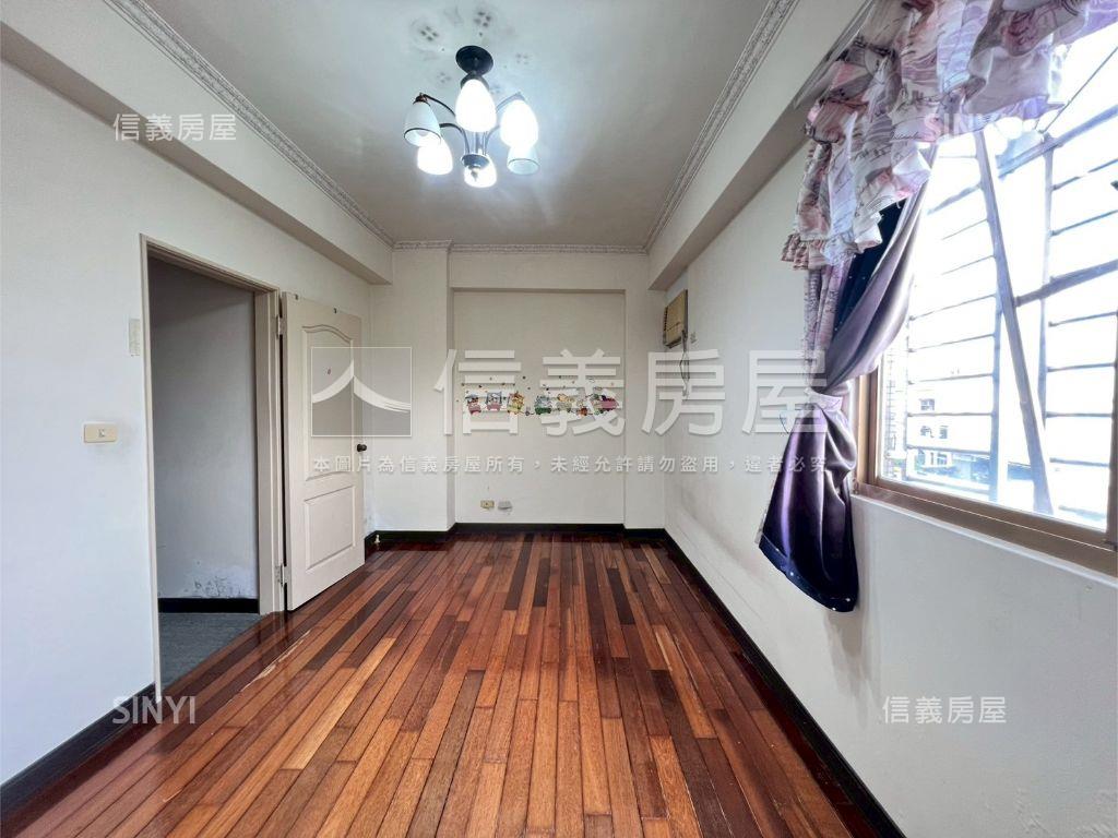 稀有釋出南興優質靜謐美墅房屋室內格局與周邊環境