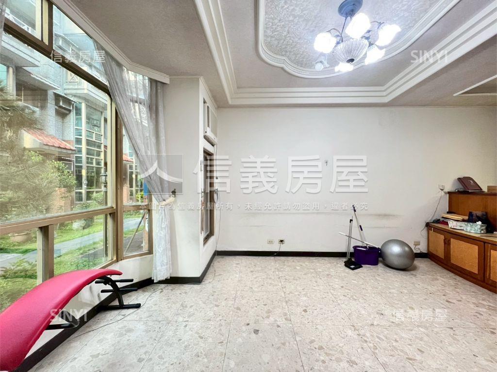 稀有釋出南興優質靜謐美墅房屋室內格局與周邊環境