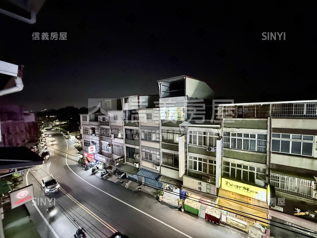 仁美熱鬧騎樓店面房屋室內格局與周邊環境