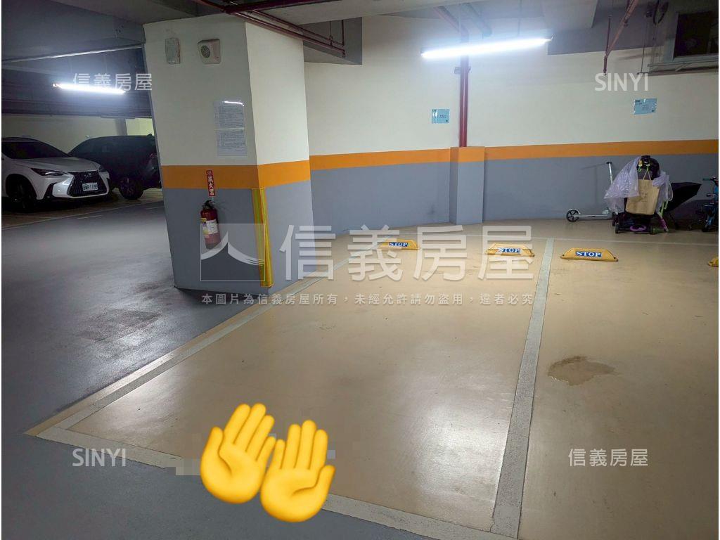 公園居Ω稀有三房平面車位房屋室內格局與周邊環境