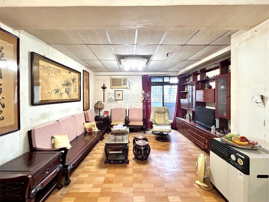 忠孝復興雙捷高樓景觀住辦房屋室內格局與周邊環境