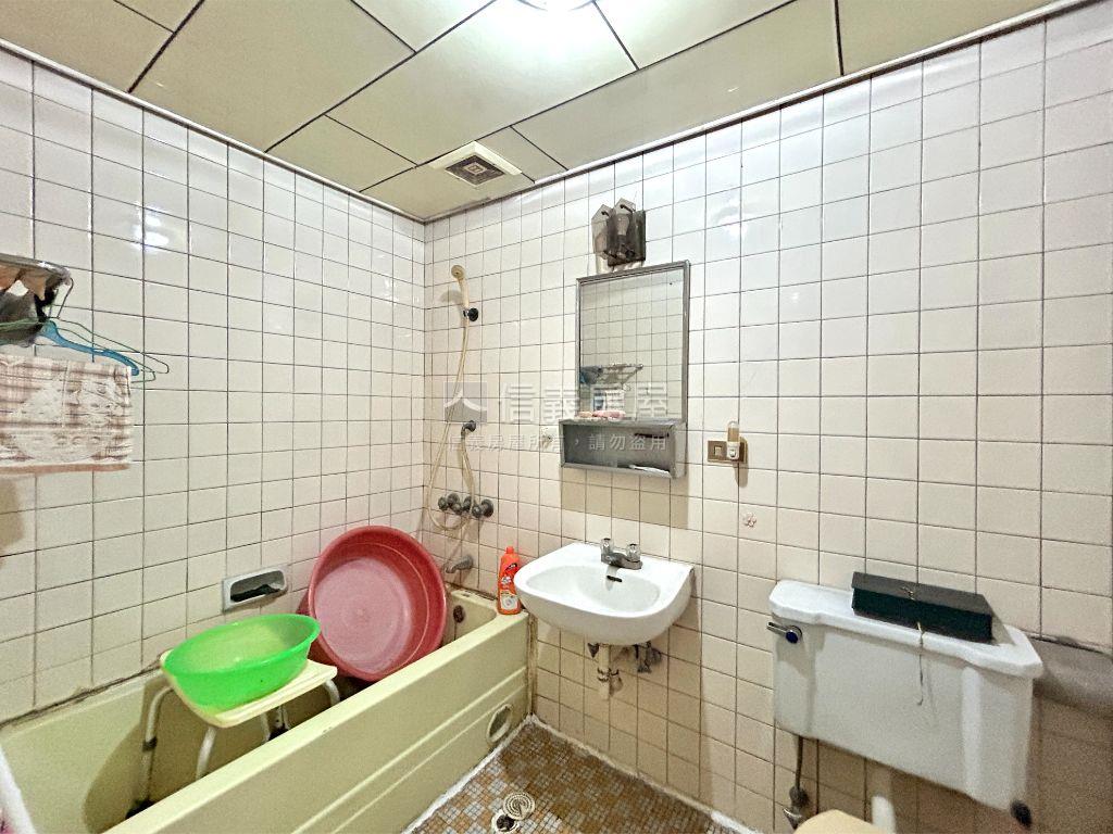 忠孝復興雙捷高樓景觀住辦房屋室內格局與周邊環境