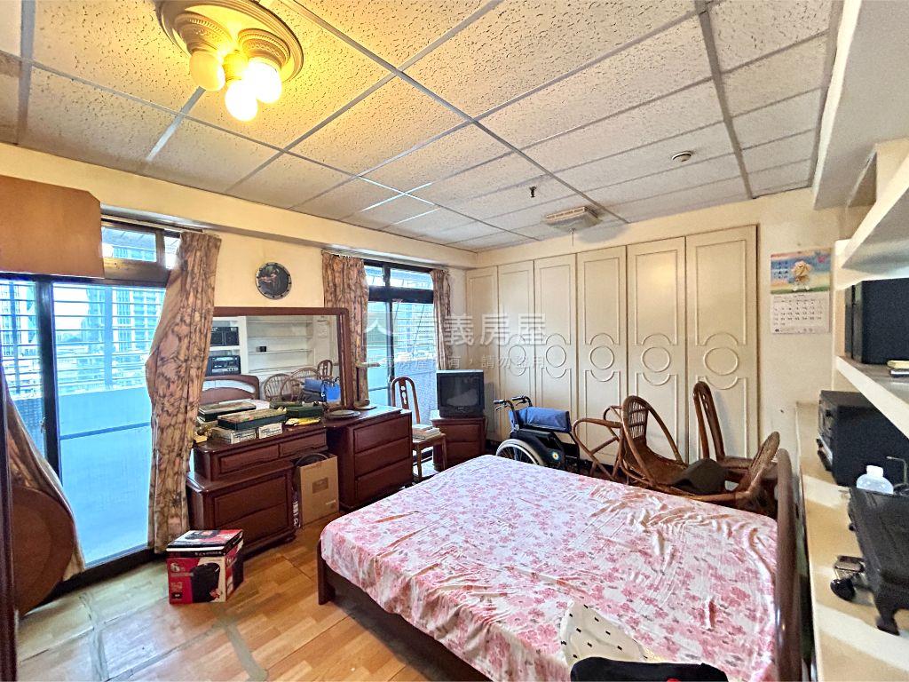 忠孝復興雙捷高樓景觀住辦房屋室內格局與周邊環境