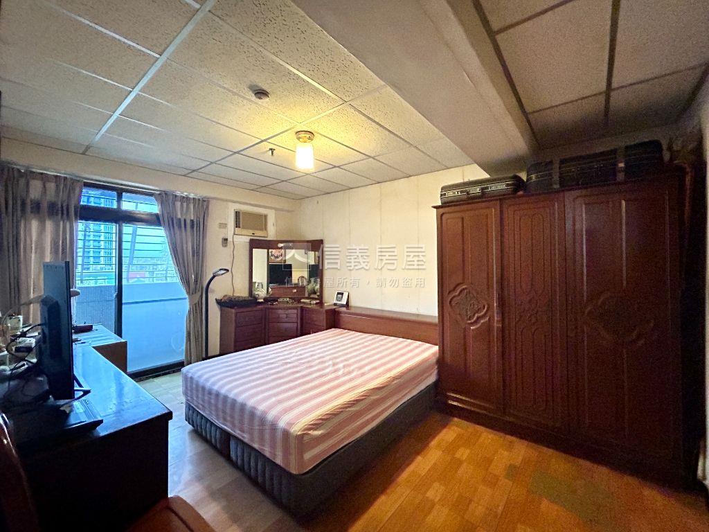 忠孝復興雙捷高樓景觀住辦房屋室內格局與周邊環境