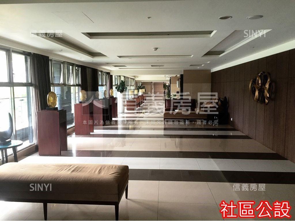 南方之星三房平面車位房屋室內格局與周邊環境