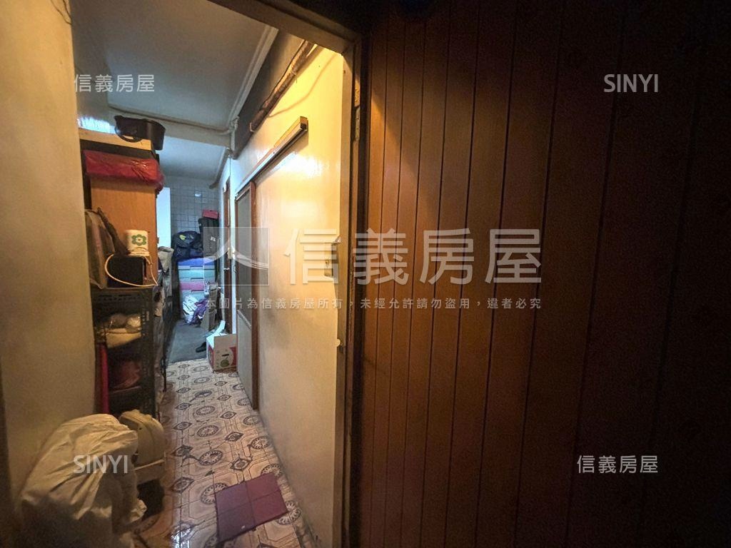 西藏路店面住家二樓房屋室內格局與周邊環境