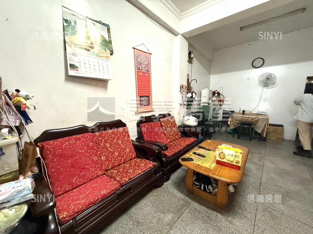 西藏路店面住家二樓房屋室內格局與周邊環境