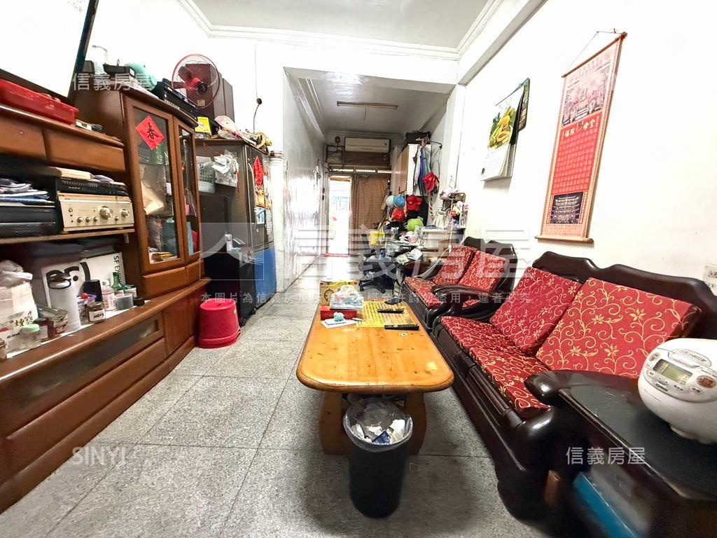 西藏路店面住家二樓房屋室內格局與周邊環境