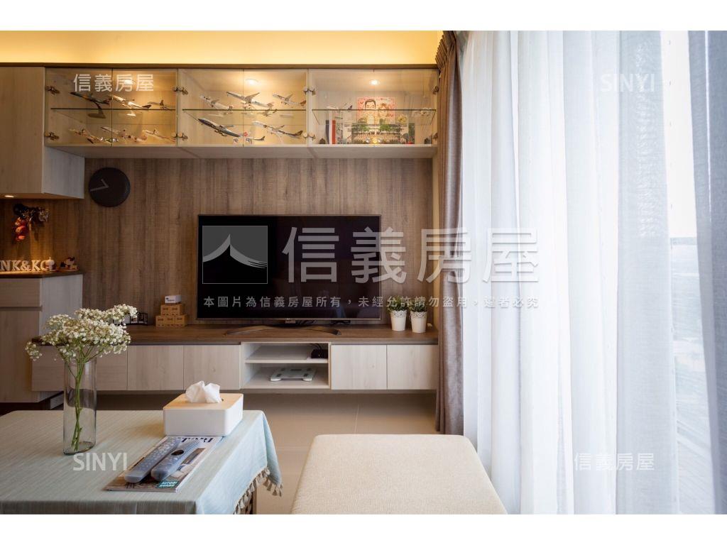 品觀兩房兩衛平車房屋室內格局與周邊環境