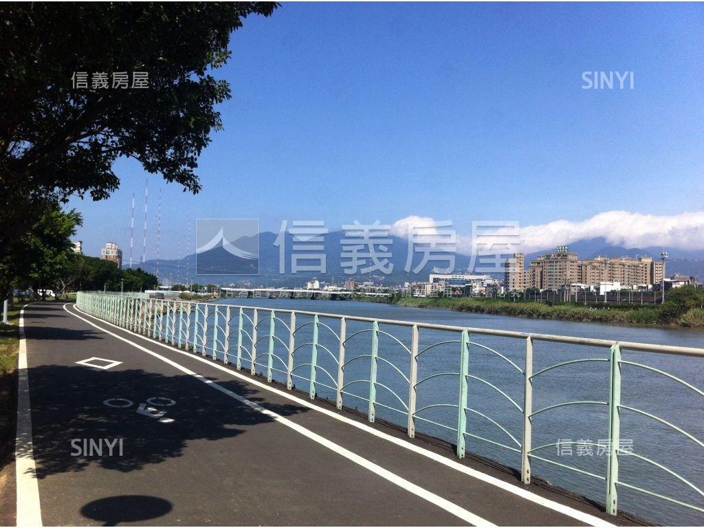 美崙公園稀有一樓大空間房屋室內格局與周邊環境