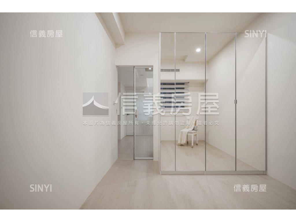 遠百精緻４房房屋室內格局與周邊環境