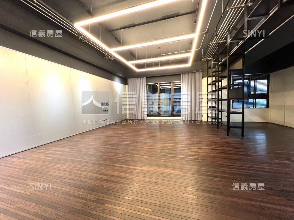 由鉅大謙視野戶附３平車位房屋室內格局與周邊環境