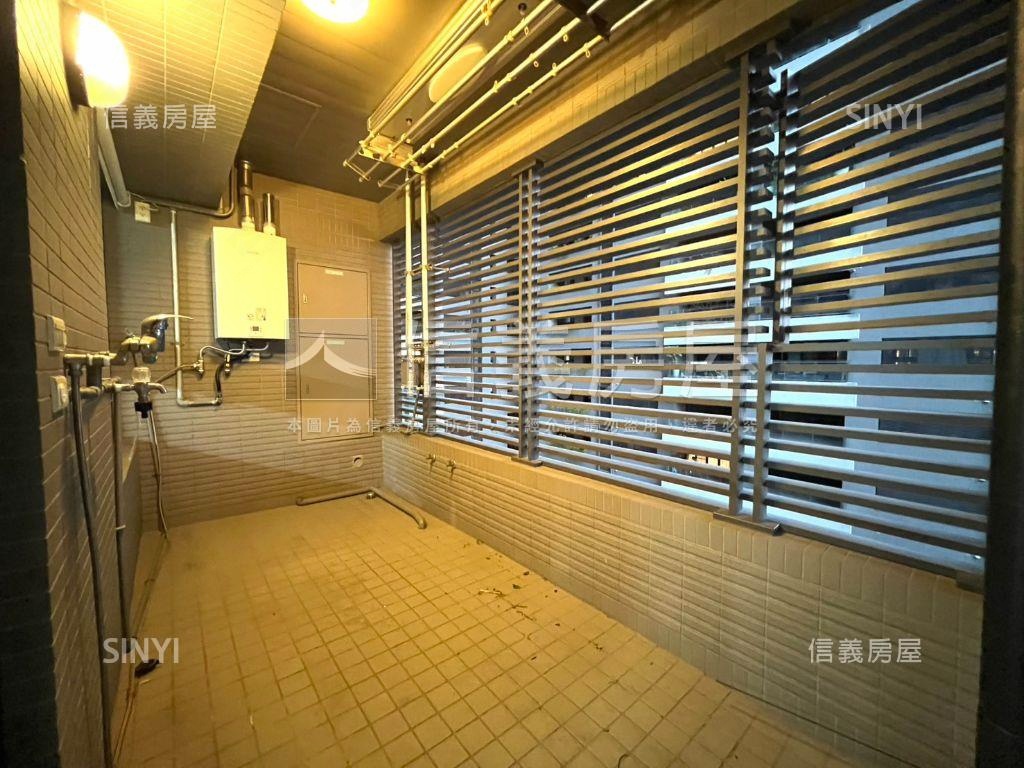 由鉅大謙視野戶附３平車位房屋室內格局與周邊環境