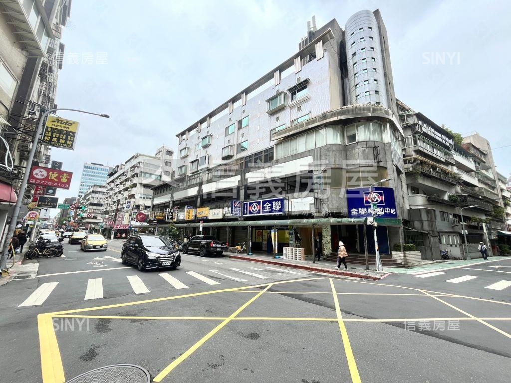 仁愛御府東區金店房屋室內格局與周邊環境