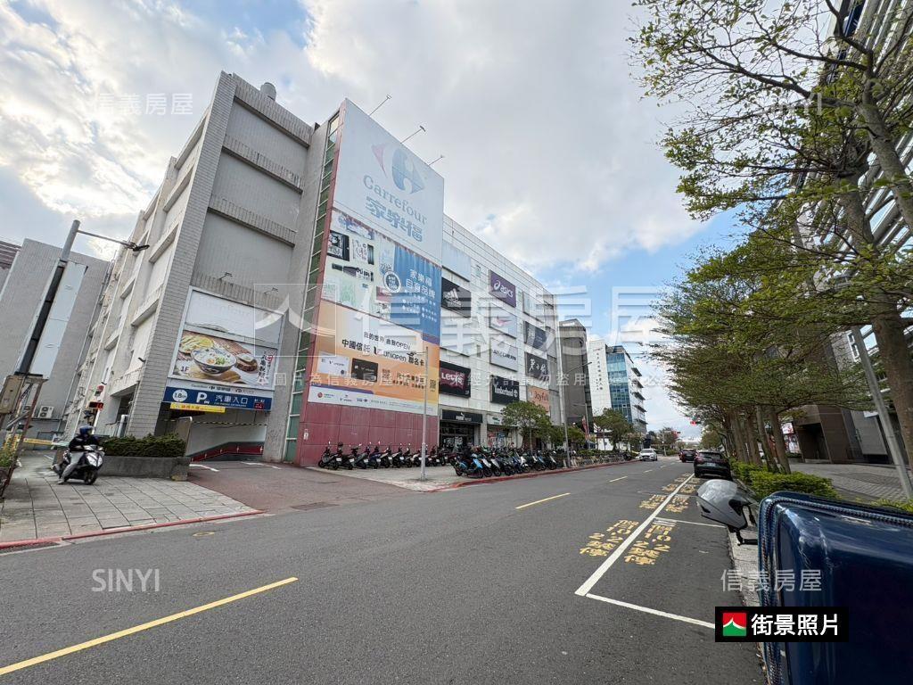 內科旗艦大面寬角窗店霸房屋室內格局與周邊環境