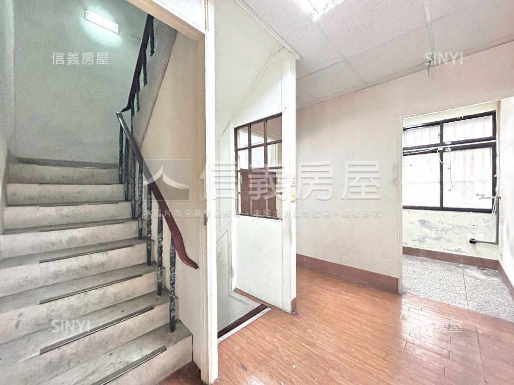 【專任】正英才路勤美透店房屋室內格局與周邊環境
