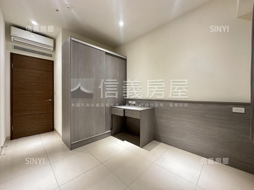 夢想市外棟視野４房房屋室內格局與周邊環境