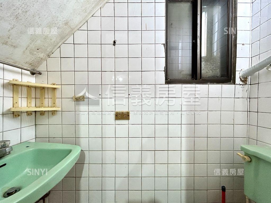 ⭐小資自住出租三層透天⭐房屋室內格局與周邊環境