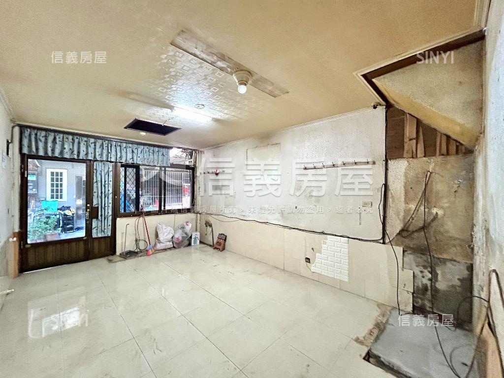 ⭐小資自住出租三層透天⭐房屋室內格局與周邊環境