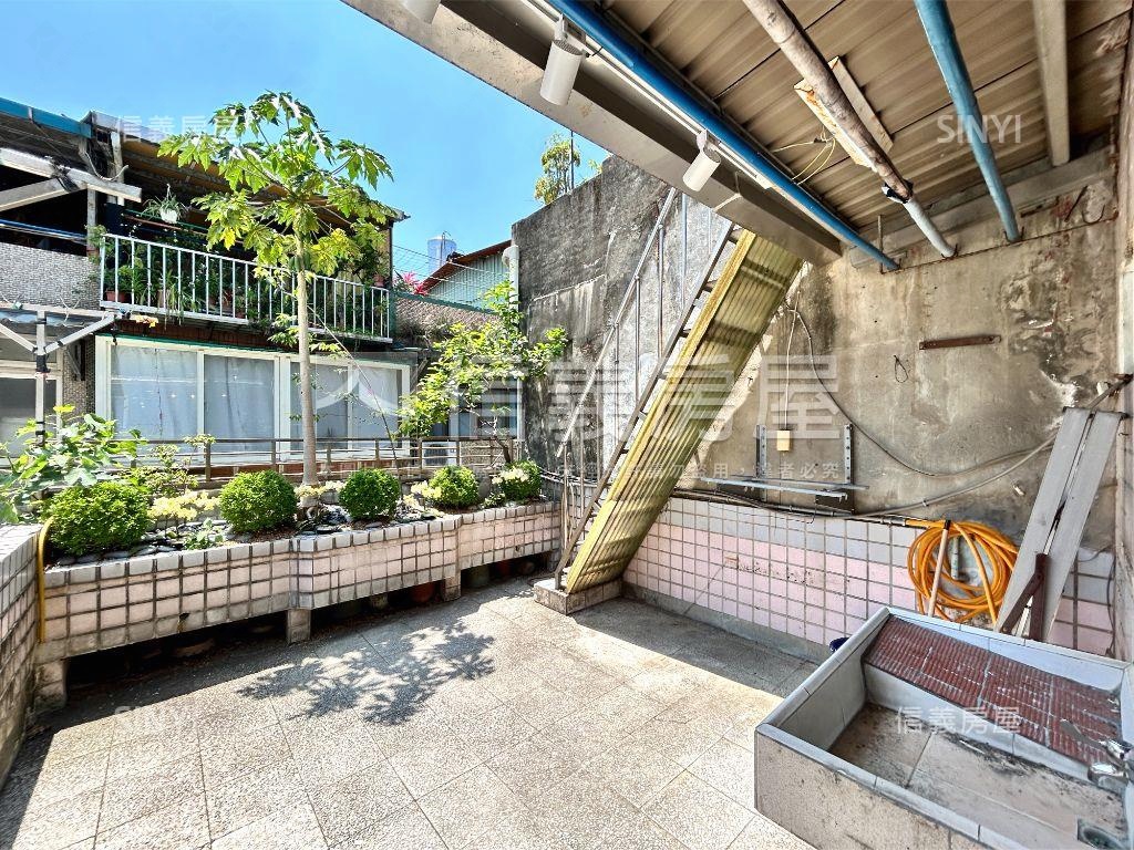 ⭐小資自住出租三層透天⭐房屋室內格局與周邊環境