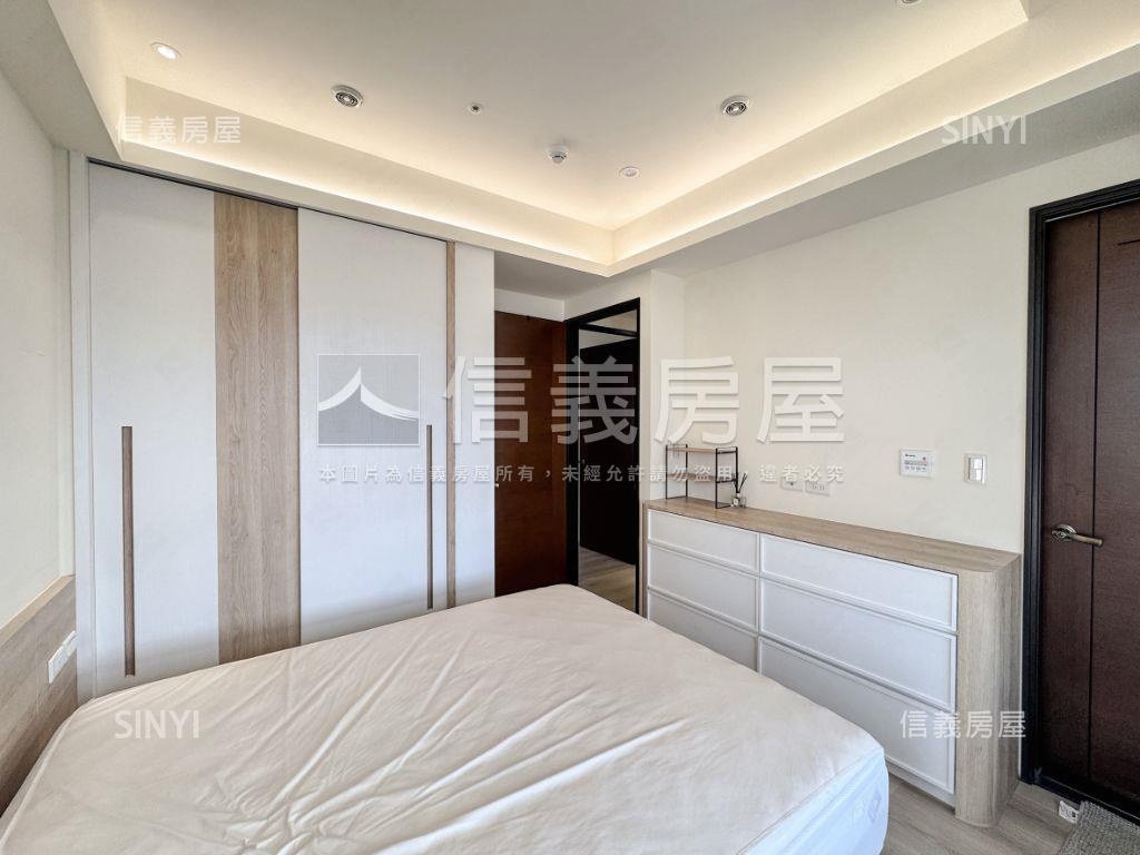 輕屋齡質感高樓美邸平車房屋室內格局與周邊環境