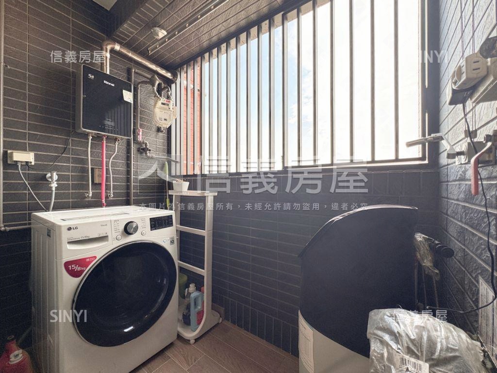 輕屋齡質感高樓美邸平車房屋室內格局與周邊環境