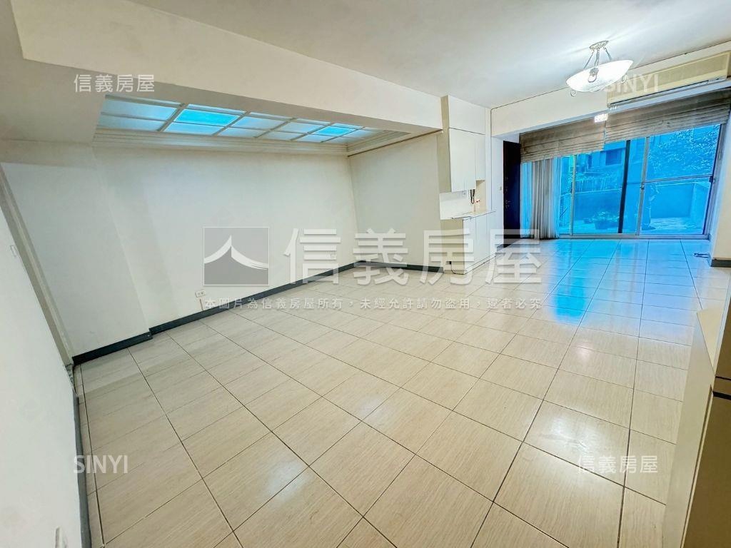 稀有二街前段露臺三房車位房屋室內格局與周邊環境